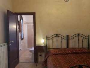 Stanza Santangelo - B&B Pezzo della Noce