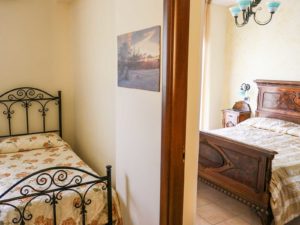 Stanza Pollino - B&B Pezzo della Noce Castrovillari